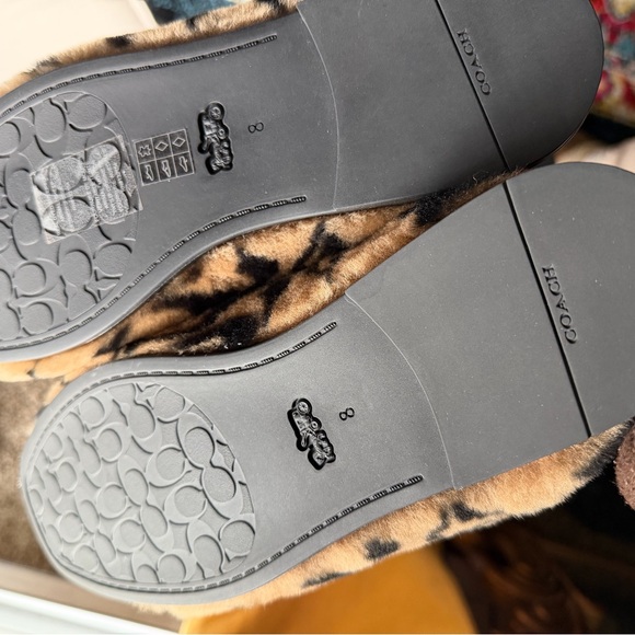 Coach shearling slippers - Picture 2 of 4